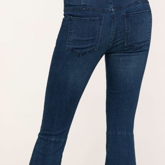 Free People Women’s Dark Wash Flare Jeans - Picture 3 of 7